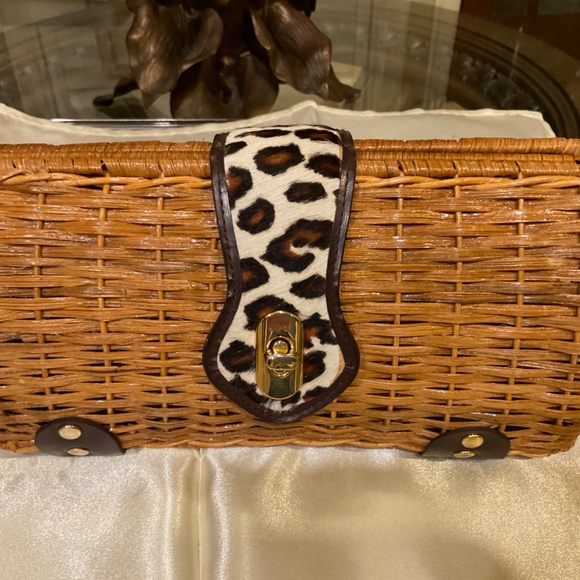 VINTAGE BAMBOO ADRIENNE VITTADINI CLUCH PURSE - Picture 3 of 8